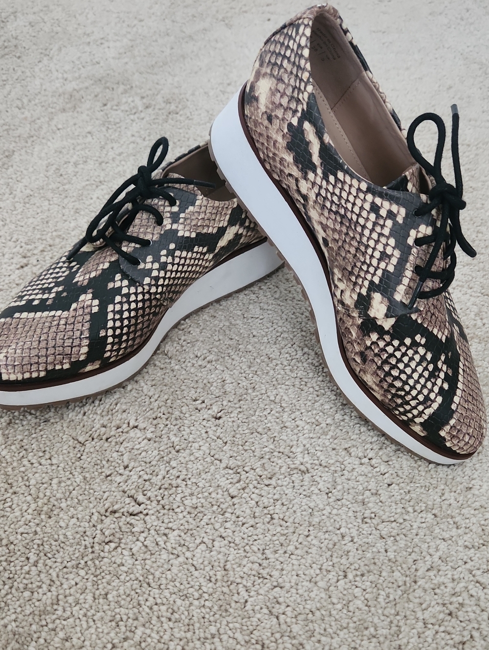 Aldo Lovirede Snake Print Women's Oxfords Sz 7.5